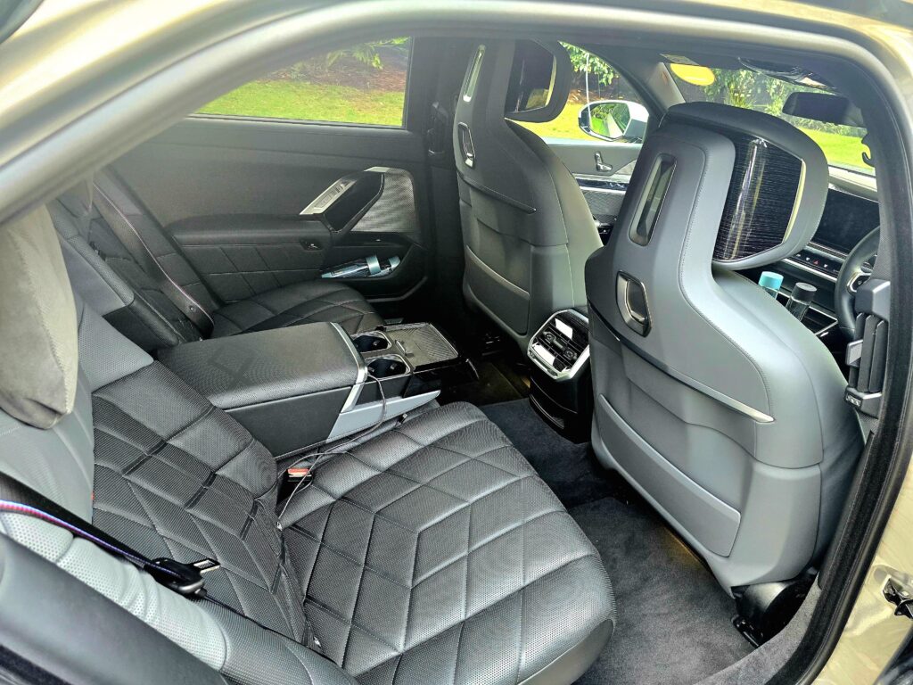 Executive car hire london